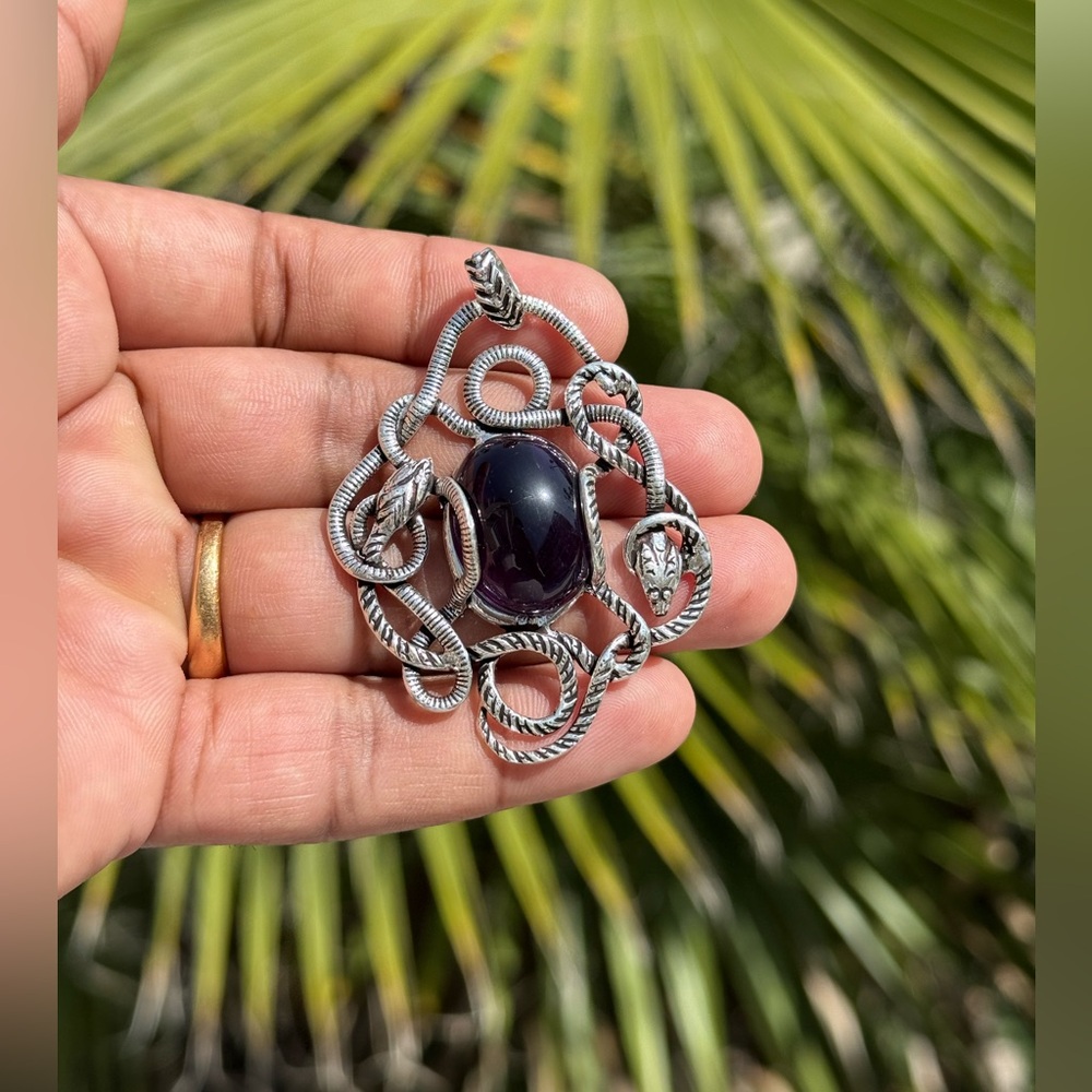 Handmade Snake Design Silver Pendant with Amethyst Stone – 21g